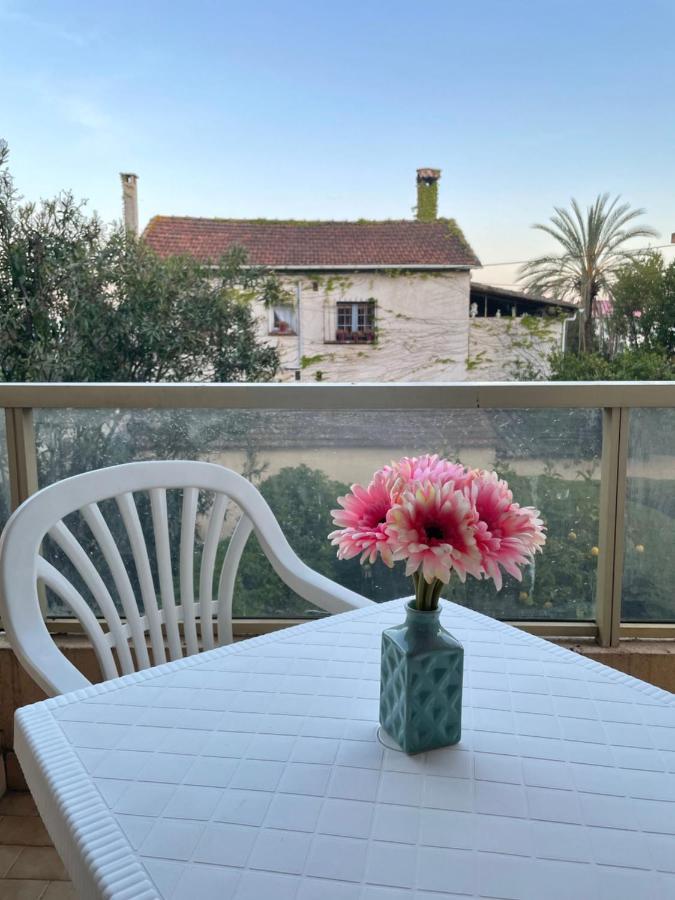 Appartement De Charme A 2 Min De La Plage Vallauris Exterior photo